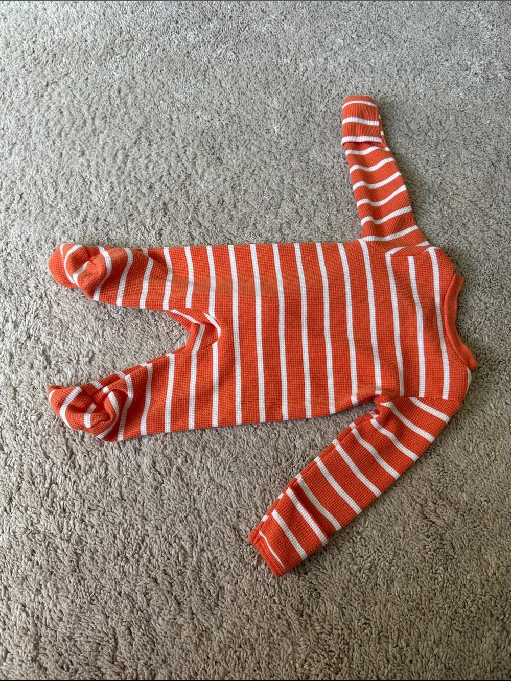 Baby Unisex Carter's Orange and White Striped Pumpkin Footie size Newborn